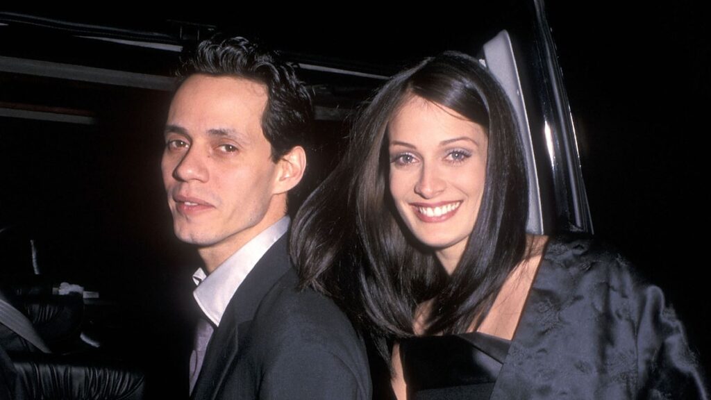 El ex de Marc Anthony, Dayanara Torres, reacciona ante el regalo de Singer para su hijo Ryan Muñiz