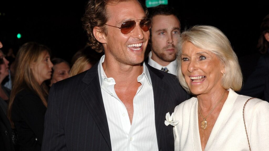 La madre de Matthew McConaughey revela por qué se casó y se divorció del mismo hombre tres veces