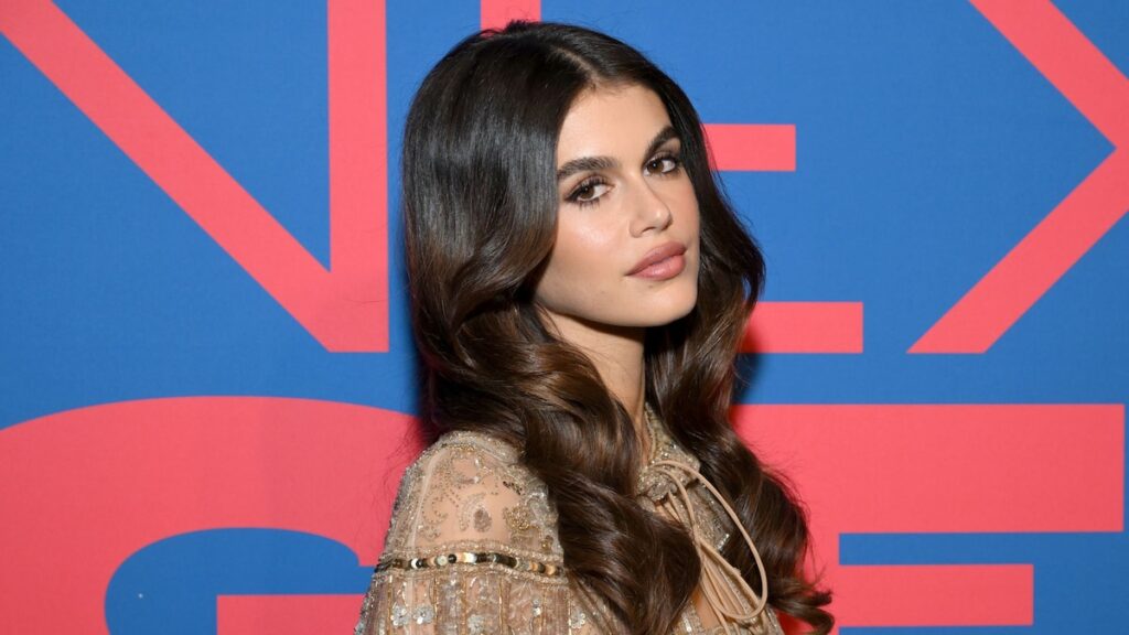 ¿Kaia Gerber confirmó el romance con Lewis Pullman después de separarse de Austin Butler?