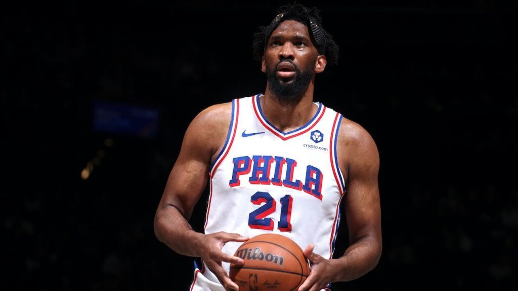 Joel Embiid: El Líder de Cristal que no logra el éxito en el Proceso de los 76erslos 76ers Viven otra temporada para el Olvido, Mientras la Salud de Su Estrella Joel Embiid es el Tema. Imágenes ESPN DigitalGetty