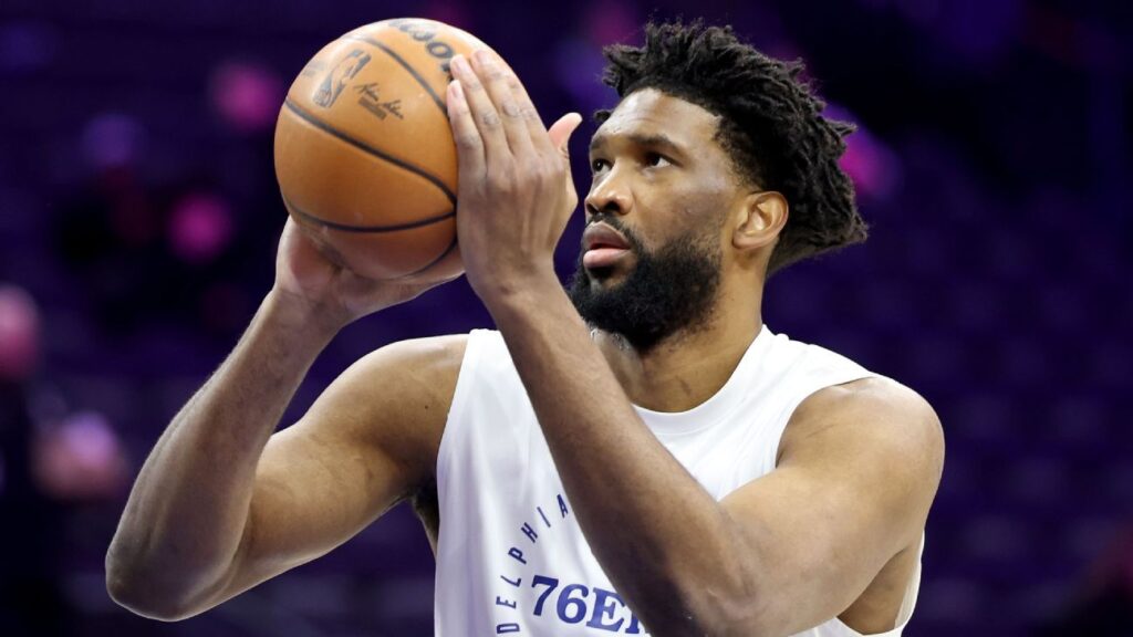 Joel Embiid de los Sixers REGRESA TRAS 15 PARTIDOS FUERA