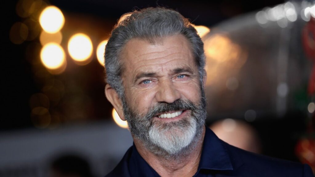 Mel Gibson revela su película favorita de ‘Mad Max’ después de una icónica reunión