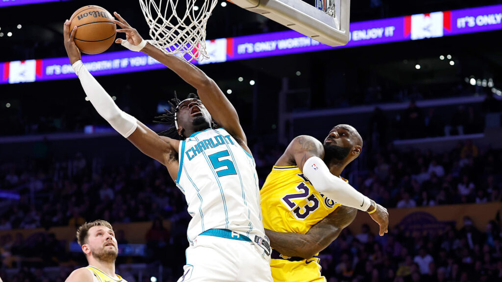 Hornets volverán a intentar cambiar a Mark Williams después de la negociación fallida con Lakers Hornets volverán a intentar cambiar a Mark Williams después de la negociación fallida con Lakers