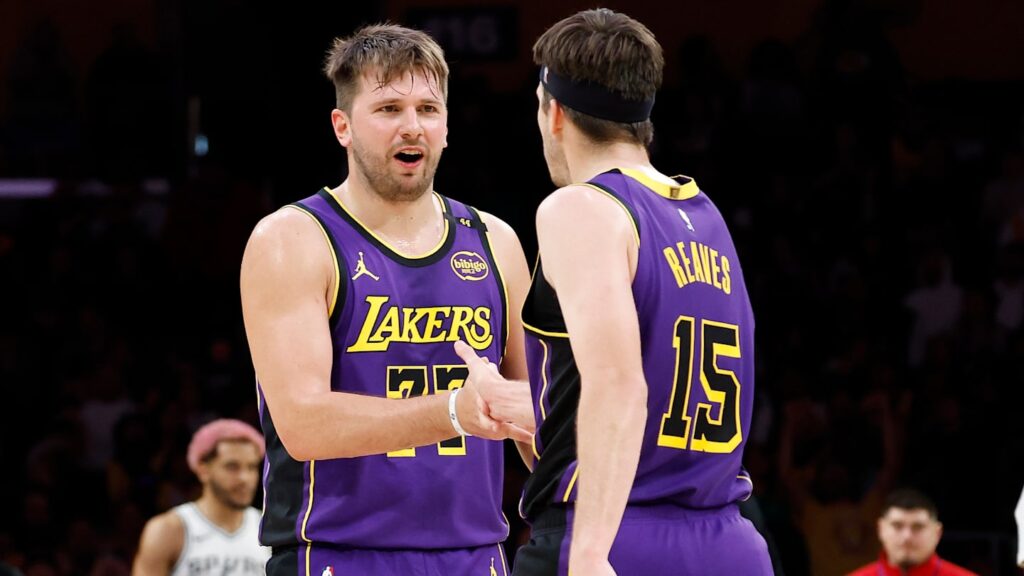 Dónde ver Milwaukee Bucks vs. Los Angeles Lakers en TV y streaming