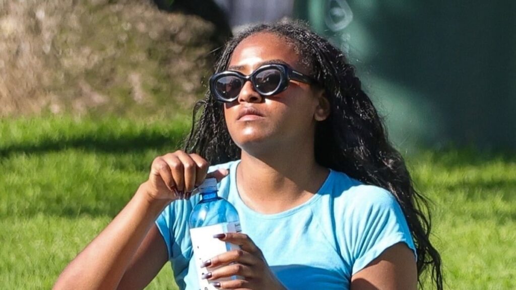 ex primera hija capturada trabajando en un proyecto