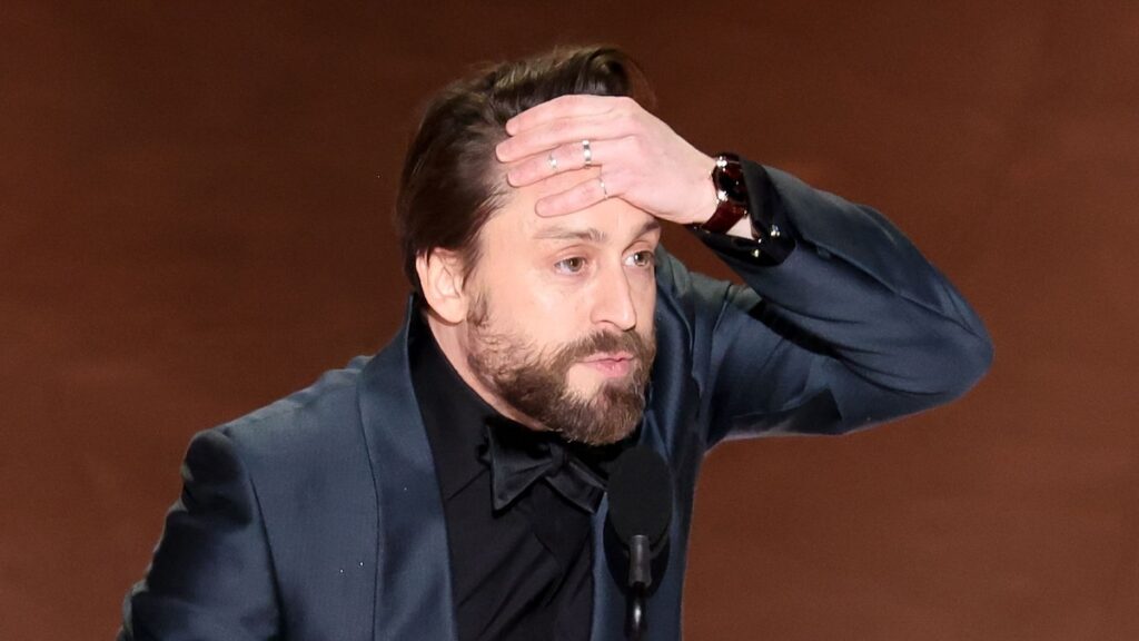 Por qué Kieran Culkin fue censurado durante su discurso de los Oscar