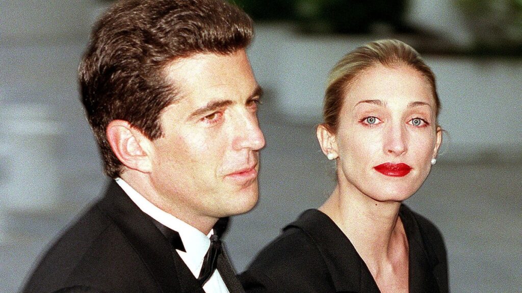 ¿Quién interpretará a Jackie O, JFK Jr y Carolyn Bessette-Kennedy en la nueva serie de Ryan Murphy ‘American Love Story’?