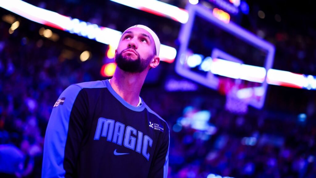 Magia: Suggs, Baja el Resto de la Campaña Tras Cirugía de Rodilla