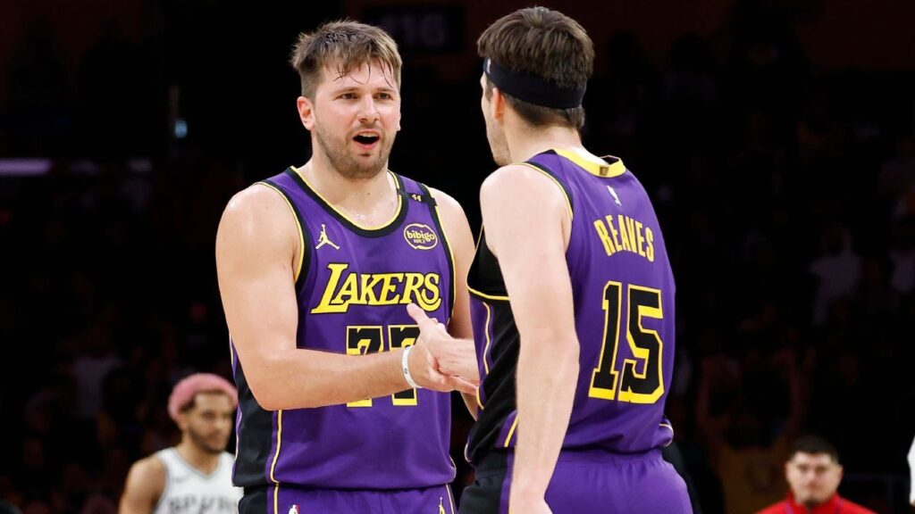 NBA: Lakers Arrasaron, Rockets Remontaron 25 Puntos y Nuggets Venceron A Warriors Sin Jokic