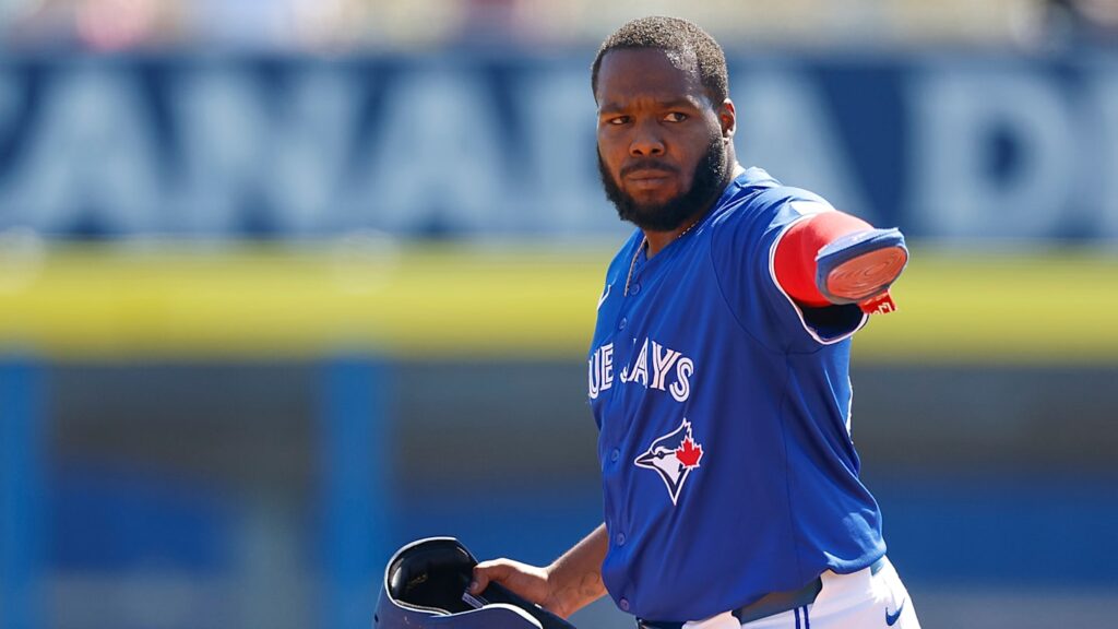 4 jugadores que pueden firmar los Medias Rojas en 2026 por la renovación de Vladimir Guerrero Jr. con Azulejos