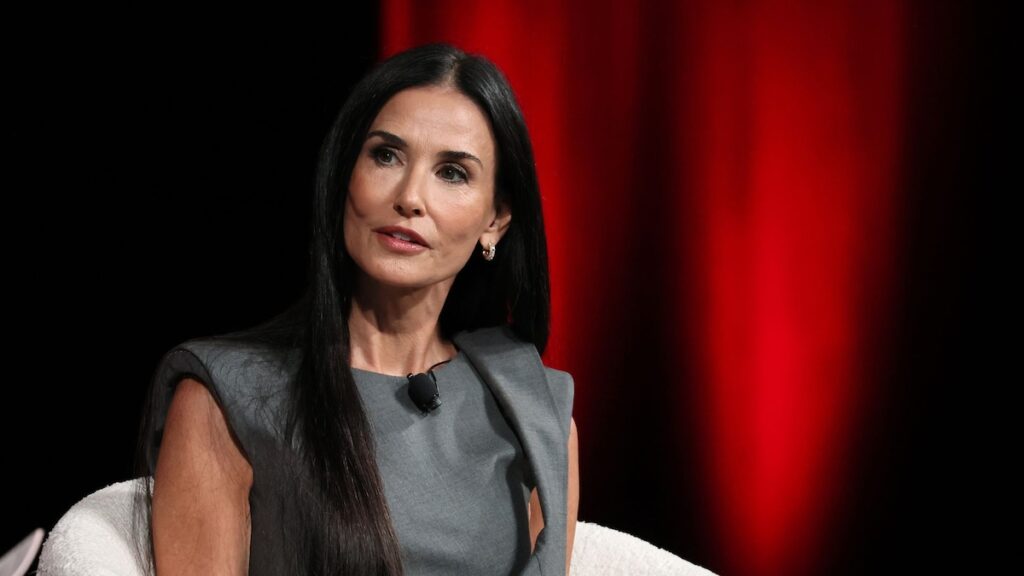 Demi Moore abre sobre la ‘tortura’ de su juventud, dice que ‘no se le puede pagar’ para revivir sus 20 años