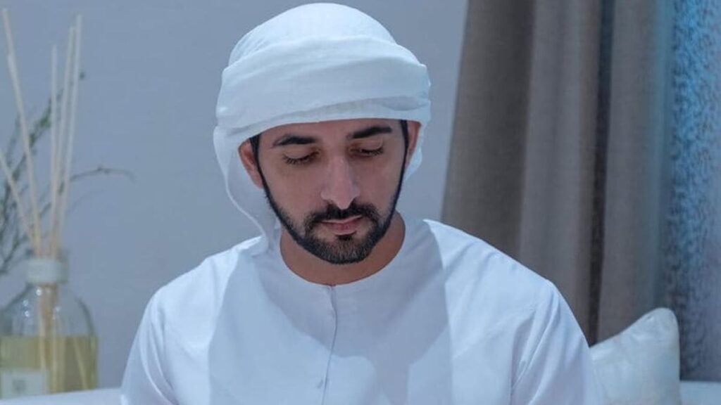 El príncipe heredero de Dubai Fazza anuncia con orgullo el nacimiento de su cuarto hijo