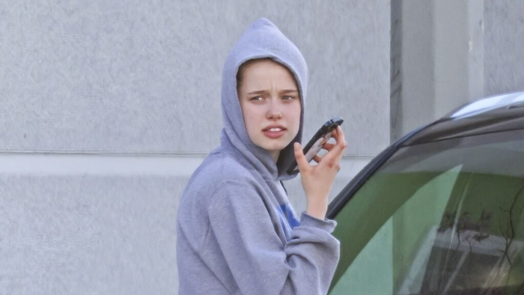 Shiloh Jolie debute el tatuaje inspirado en el zodiaco en el camino a la clase de baile