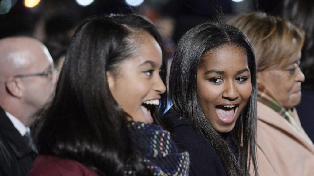 Malia y Sasha Obama disfrutan de un picnic de Pascua con amigos
