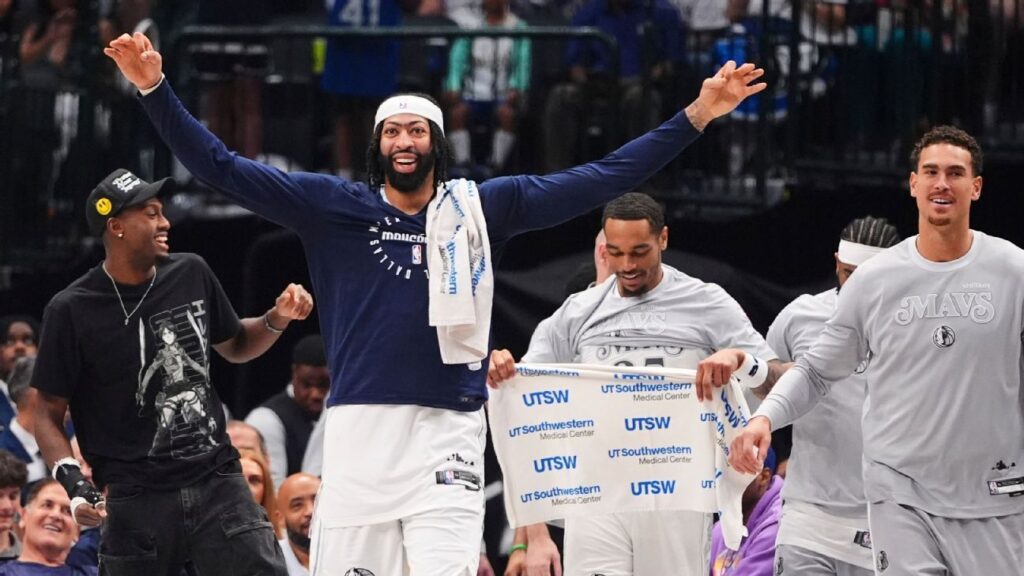 Anthony Davis Registro Su Mejor Juego Con Mavs Que Aplastan A Raptors