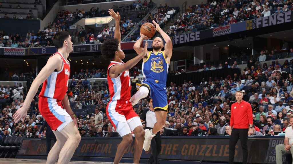 Stephen Curry, 52 Puntos, 12 Triples y Otra Noche Histórica Con Los Warriors