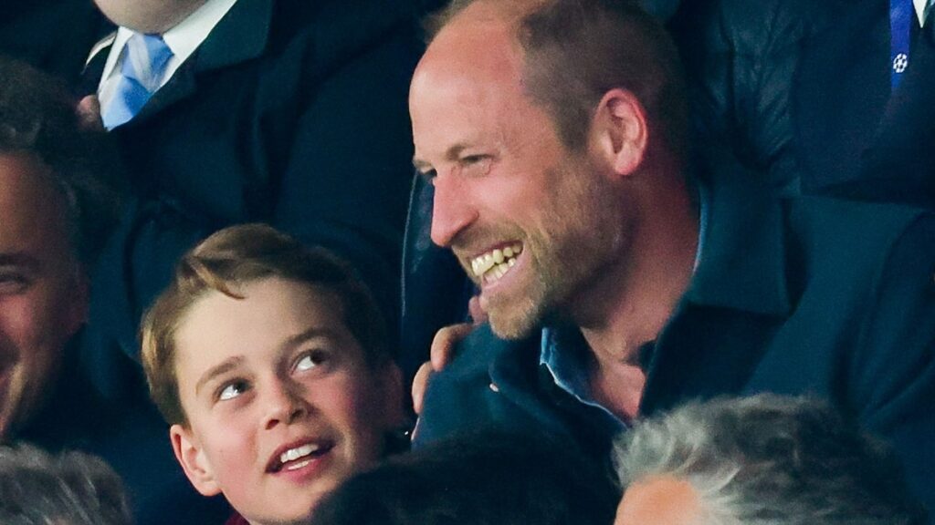 El príncipe William tiene noche en París con su hijo Prince George: Fotos
