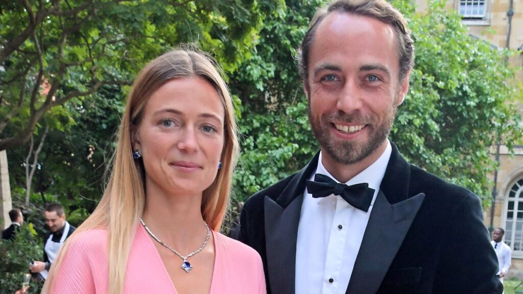 El sobrino de la princesa de Gales aparece en la nueva foto madre-hijo