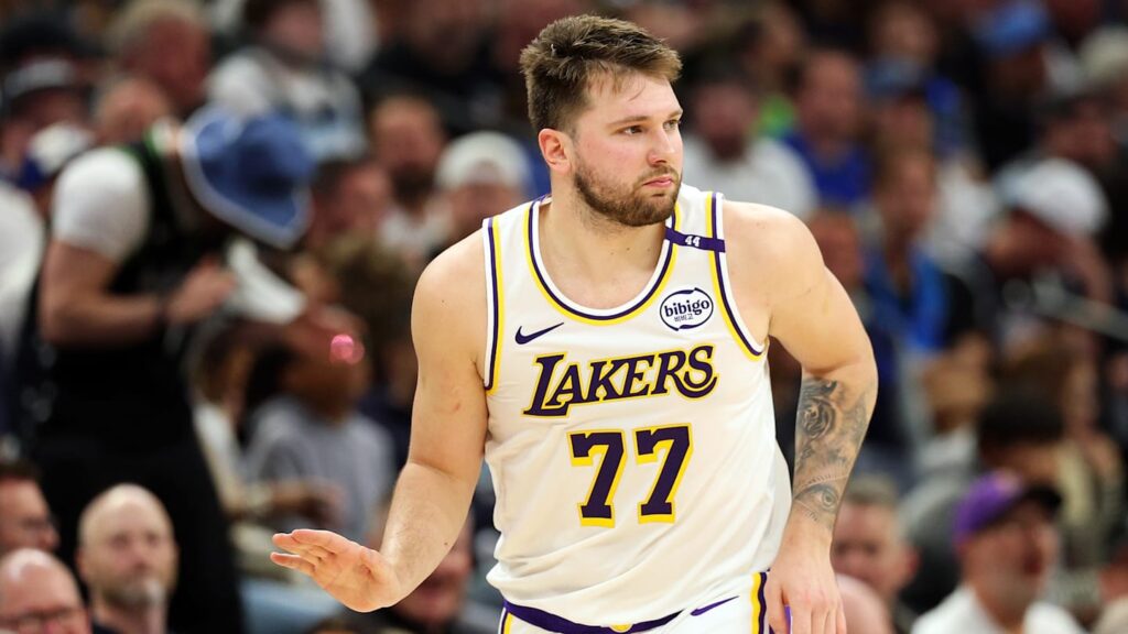 Luka Doncic tras estar al borde de la eliminación con los Lakers: “Tenemos que creer”