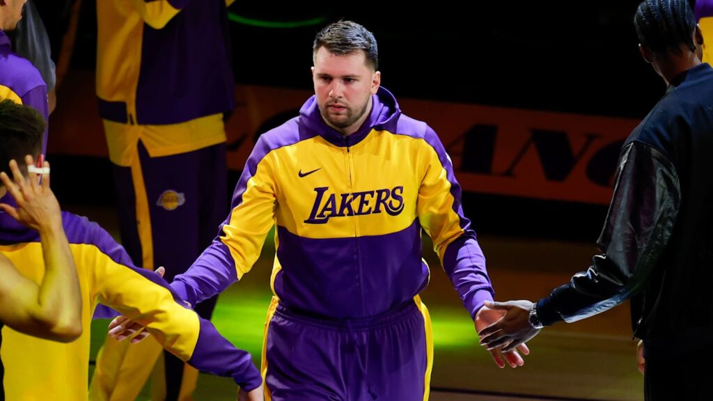 La confesión de Luka Doncic acerca de su renovación con los Lakers: “Tengo que pensarlo”