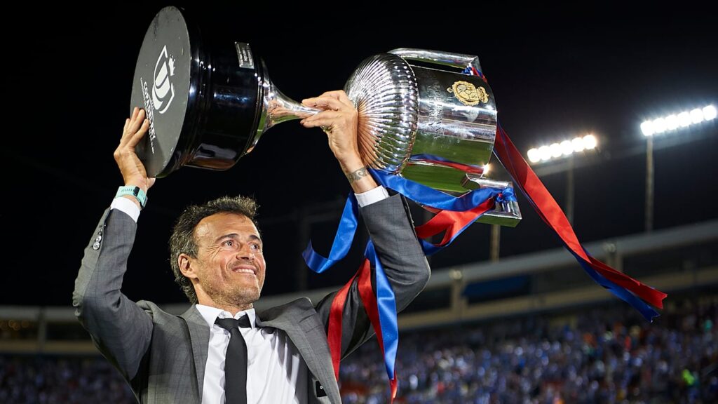 ¿Cuántos títulos tiene Luis Enrique como entrenador?