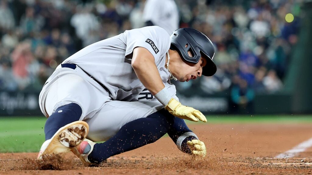 Oswaldo Cabrera abandona el encuentro de los Yankees en ambulancia por lesión en el tobillo