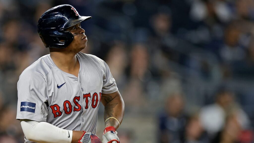Yankees podrían aprovechar el malestar de Rafael Devers con los Medias Rojas para adquirirlo vía cambio