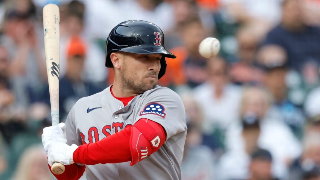 Alex Bregman revela por qué rechazó a los Tigres para firmar con los Medias Rojas de Boston