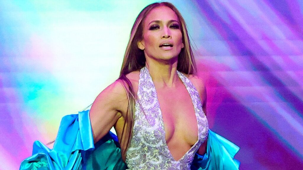 Jennifer López ‘no está buscando un hombre después del divorcio de Ben Affleck:’ Estoy feliz ahora mismo ‘