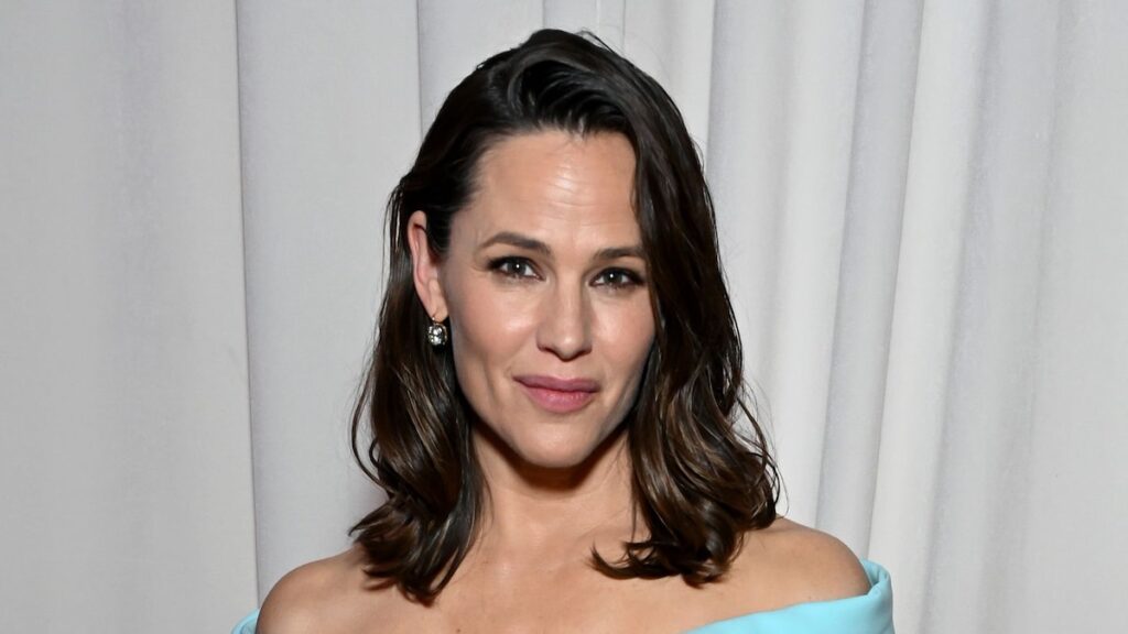 Jennifer Garner recuerda sus cosas favoritas de los 90; ‘¿Por qué ya no hacemos mixtapes?’