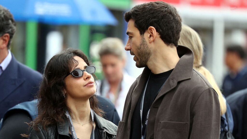 Camila Cabello y Henry Junior Chalhoub suben el calor con PDA en Mónaco