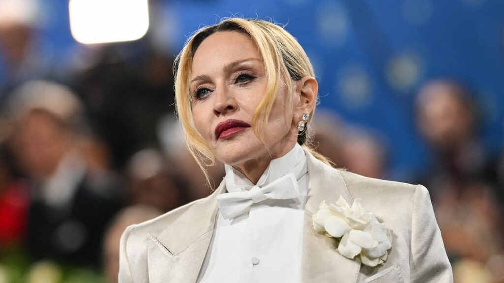 El nuevo y audaz look de Madonna es un homenaje conmovedor a su difunta madre