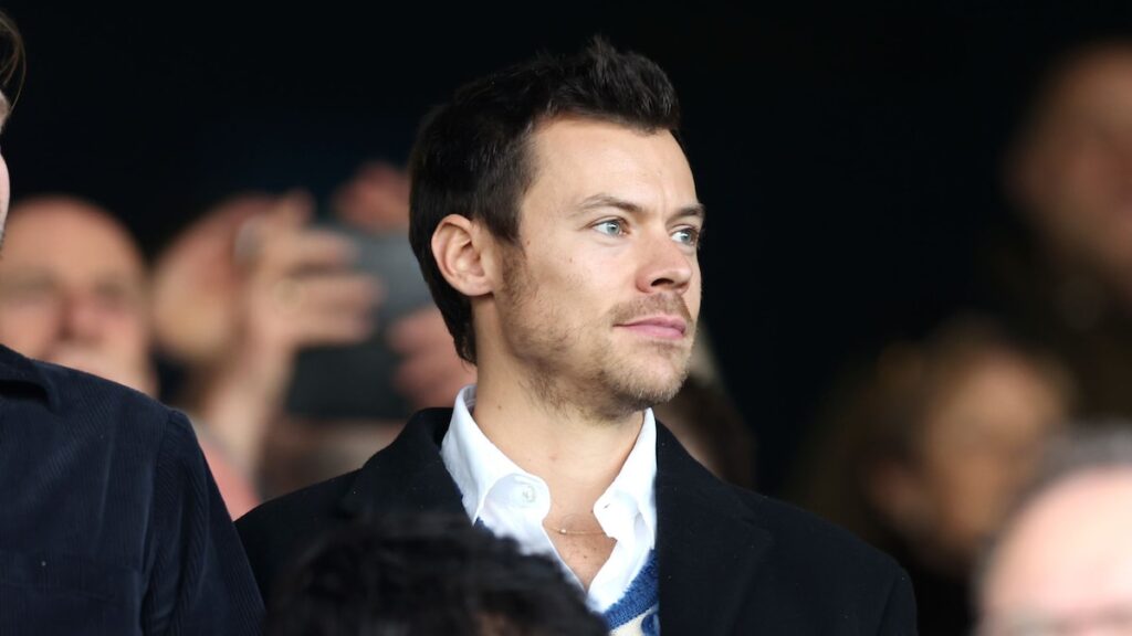 ¿Qué está haciendo el cantante en la ciudad del Vaticano?