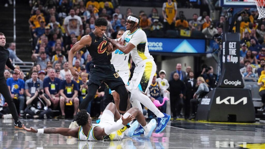 Cavaliers vs Pacers: Mathurin Sale Expulerado Por Falta Flagrante