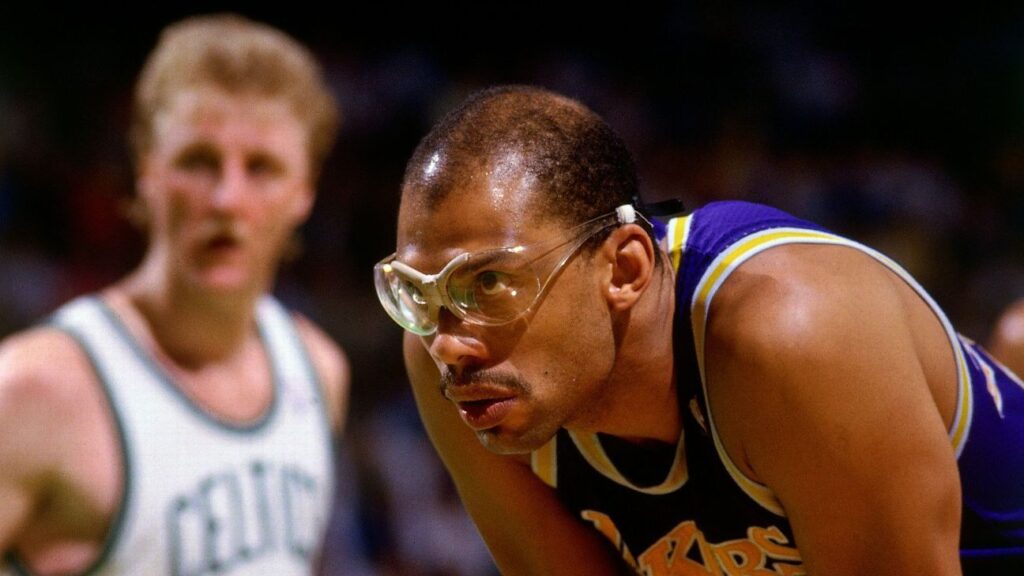 NBA: CADA Ganador del Mvp y Quién Ha Ganado Más el Premio