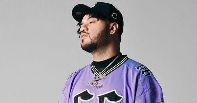 Reggi “El Auténnico” Llegó Con un “Mujerón”