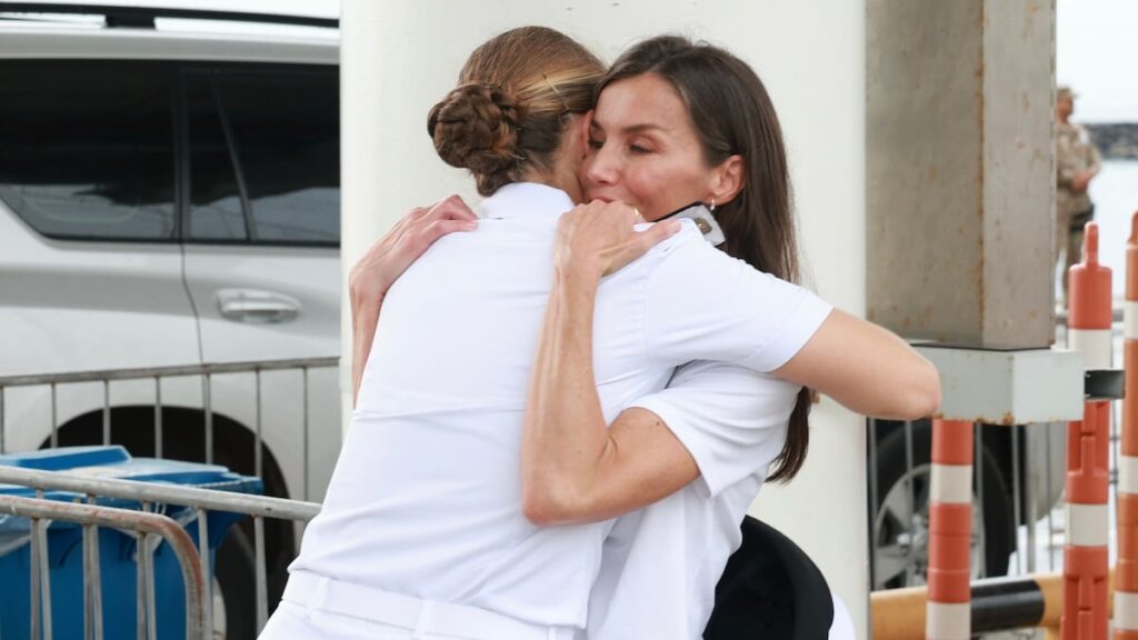 La reina Letizia se reúne con la hija Princess Leonor después de meses de diferencia