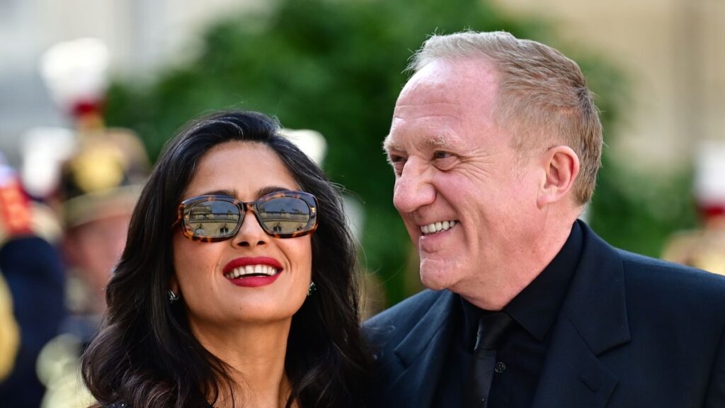 Salma Hayek es un homenaje de cumpleaños con desorden al esposo François-Henri Pinault mientras cumple 63 años