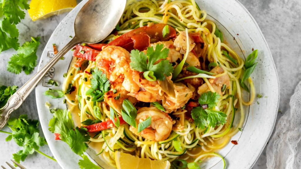 10 desayunos y cenas bajas en carbohidratos para cuando usted y el pan están en un descanso