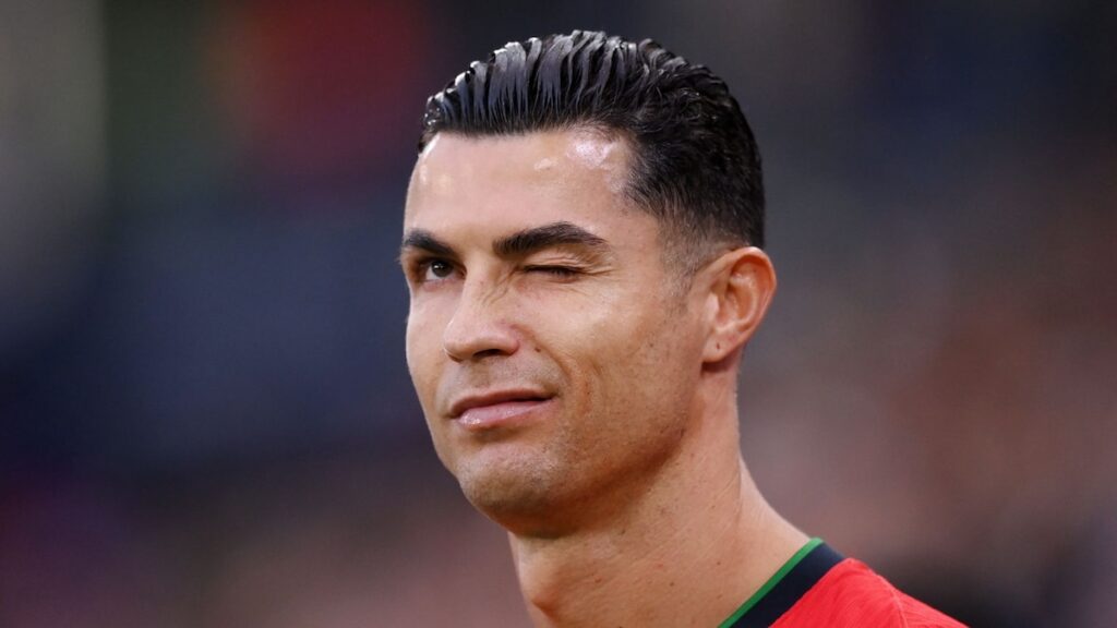 Cristiano Ronaldo es el atleta mejor pagado del mundo, nuevamente