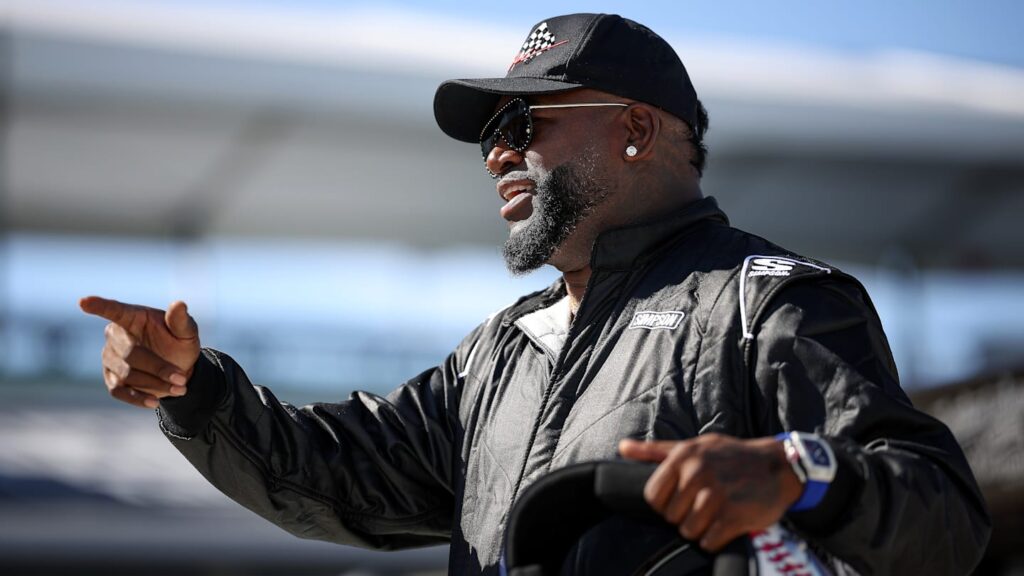 David Ortiz asegura que Devers se ganó el poder de decidir si jugar o no en la primera base de Boston