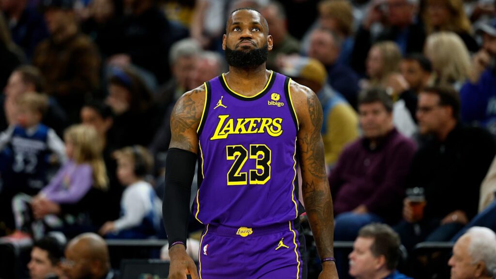 4 centros que podrían firmar o adquirir los Lakers si LeBron James reduce su salario