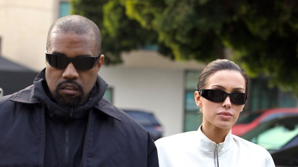 Kanye West y Bianca Censori regresan a los Estados Unidos desde Japón