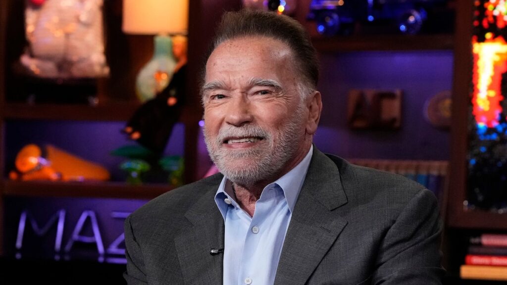 Arnold Schwarzenegger aturde con Beyoncé Hot Train en el hilarante juego ‘Hasta La Vista’