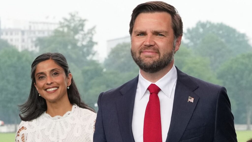 Los niños del vicepresidente JD Vance y la segunda dama de Usha Vance se ven adorablemente patrióticas en DC