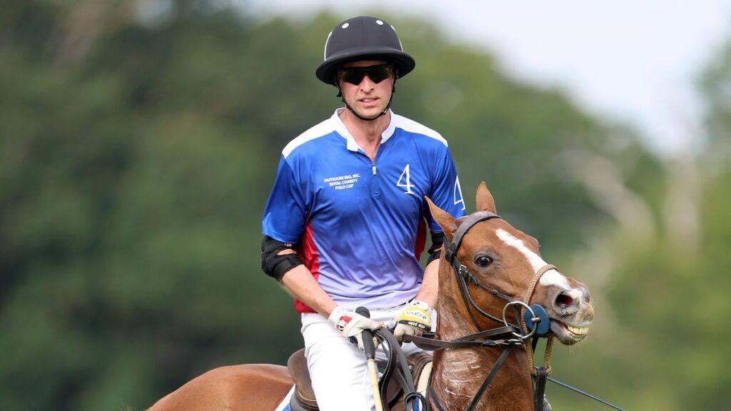 El amigo del príncipe William muere después de que, según los informes, “tragar una abeja”