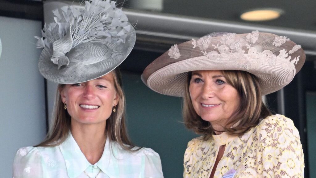 ¿La cuñada de la princesa de Gales tomó prestado un accesorio de la suegra Carole Middleton para su día fuera?