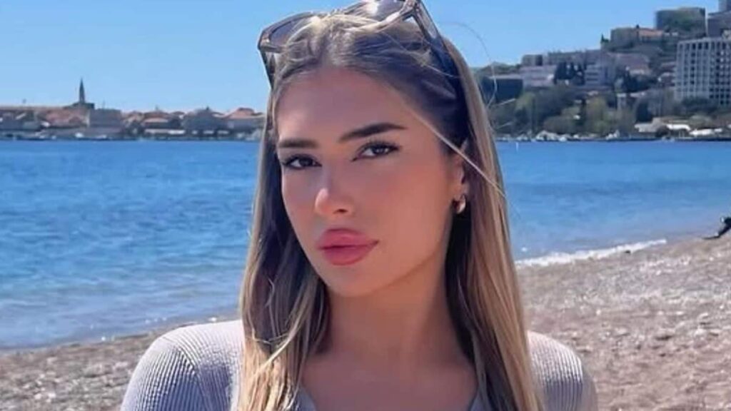El influencer Tijana Radonjic muere a los 19 años después de eliminar el arnés durante el vuelo de parasailing