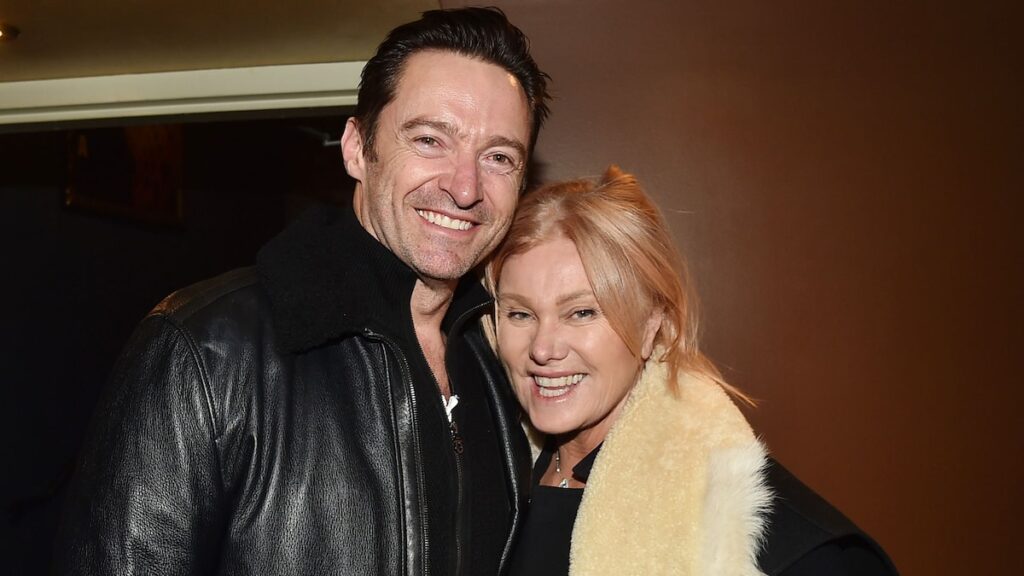 Debora-Lee Furness no está listo para salir después de la ruptura de Hugh Jackman