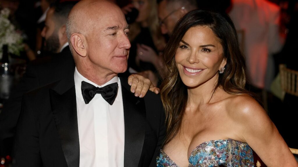 La boda de Venecia de Lauren Sánchez y Jeff Bezos se encuentra con protestas locales